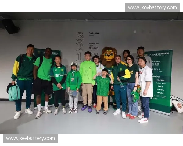 以球队接待为核心打造全新体验提升赛事氛围与球迷互动的综合服务体系 以球队接待为核心打造全新体验提升赛事氛围与球迷互动的综合服务体系